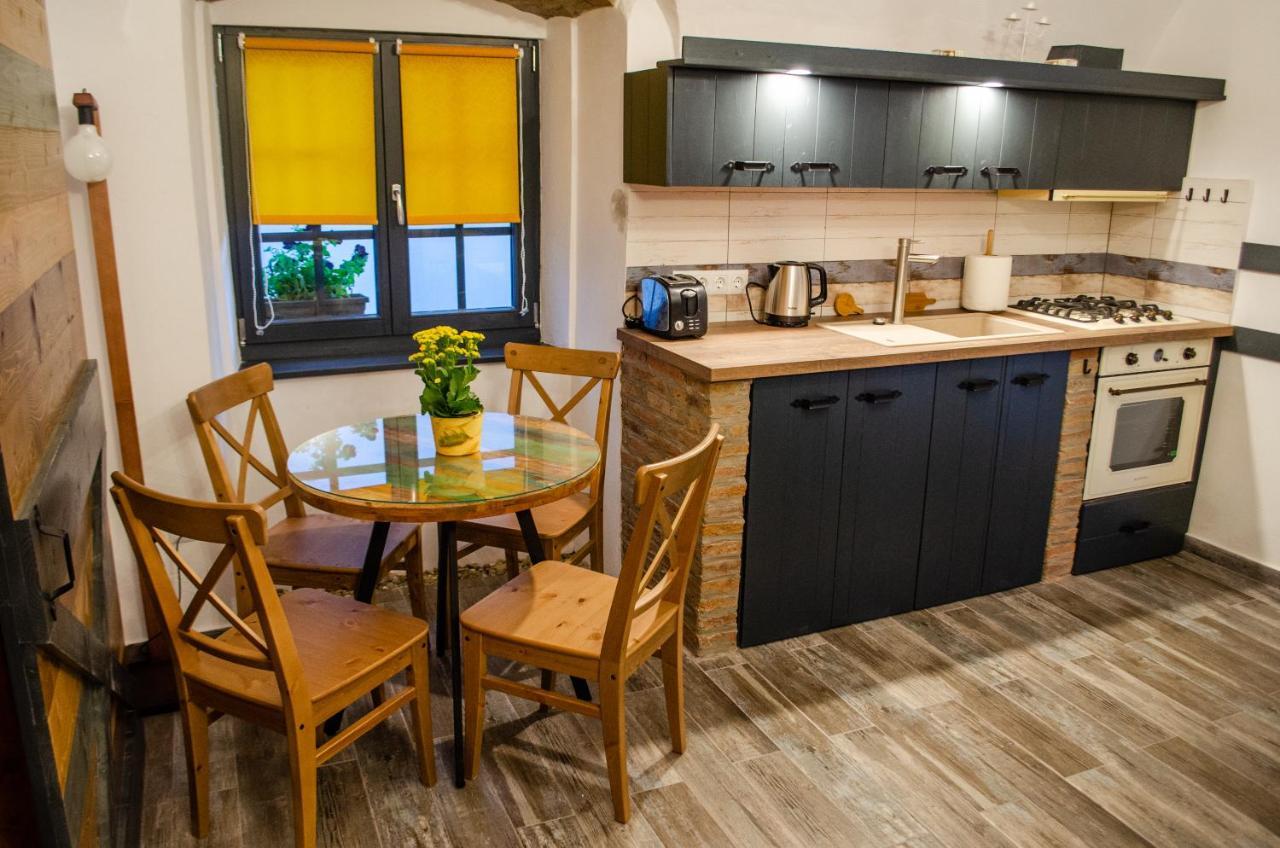 Apartament 42.2 Бистриця Екстер'єр фото